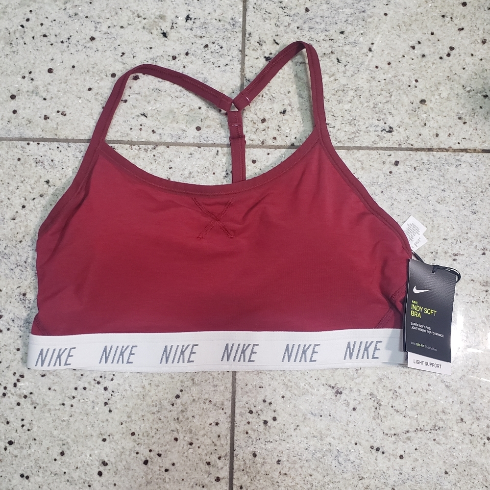 Nike Indy Soft Sports Bra Dri-FIT NWT Burgundy Red Light Support Women’s Large
